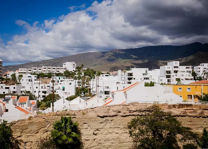 The Bluebird Costa Adeje (Tenerife)